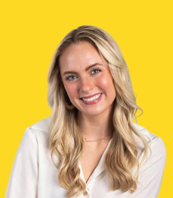 Portrait of Isabella Carver, Broker/Agent.